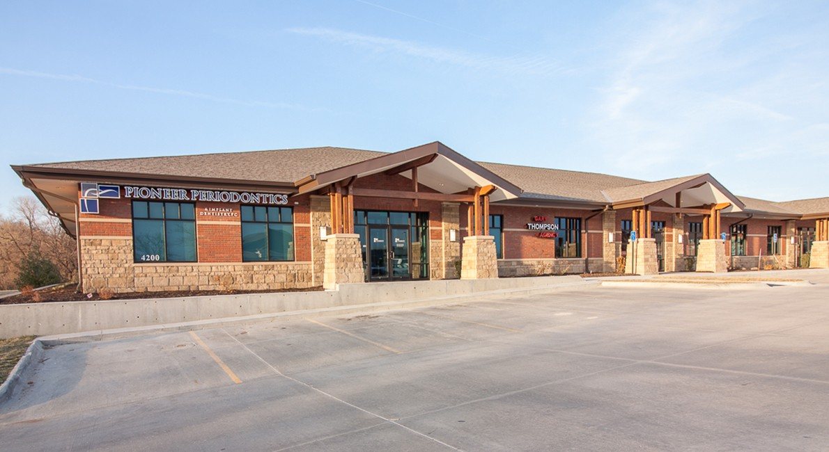 Outside view of periodontal office in Lincoln Nebraska